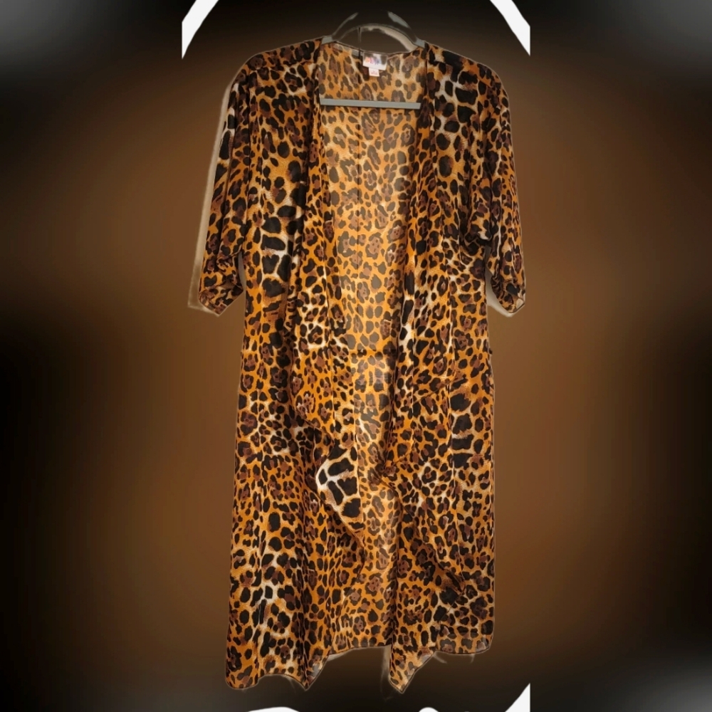LulaRoe leopard kimono size S